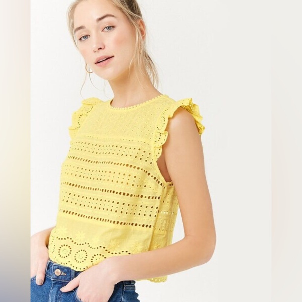 Forever 21 Flutter Sleeve Ruffled Blouse